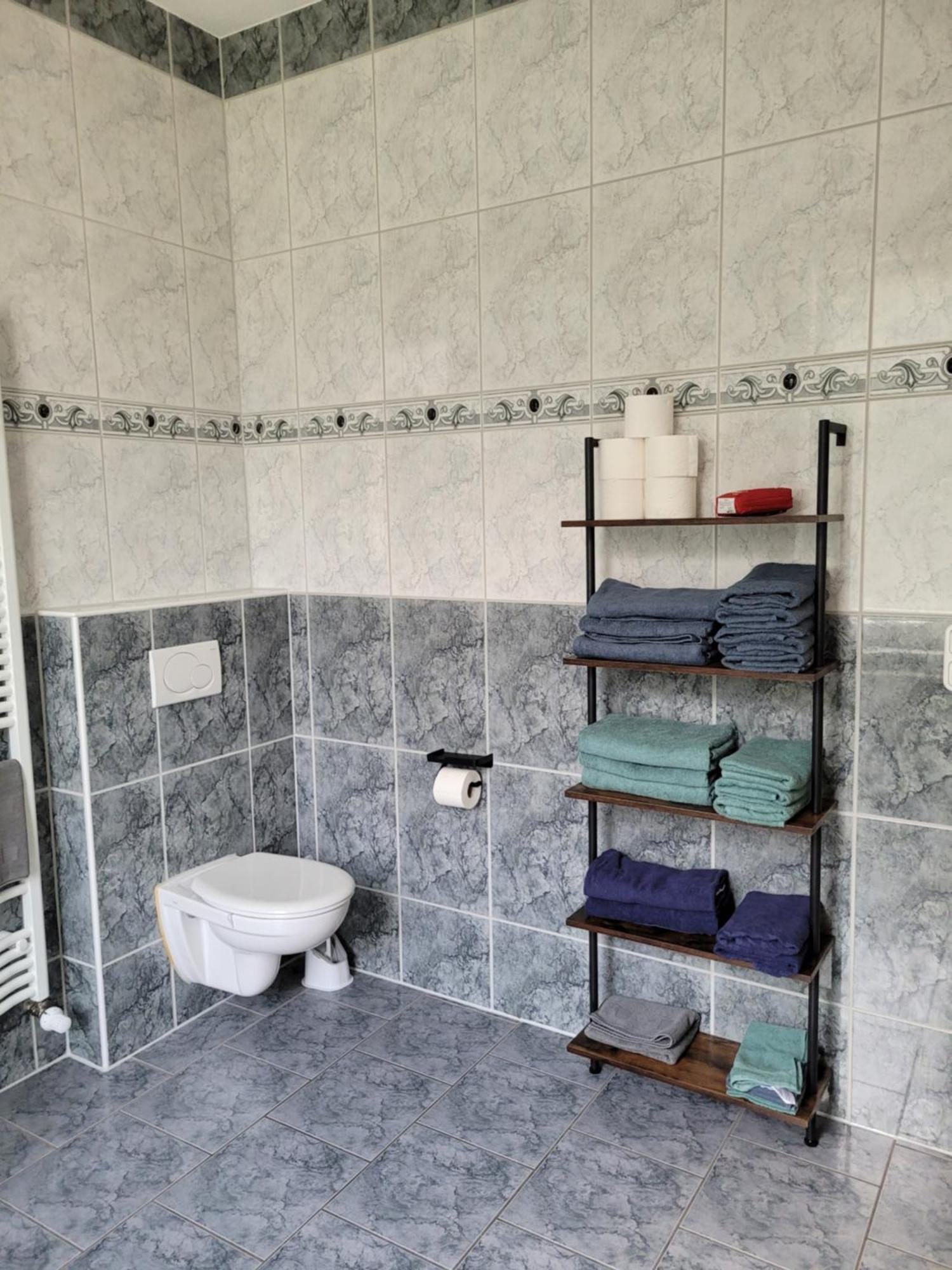 Eulennest Bis 10 Personen,Waesche,Reinigung,Parkplatz Inklusive,Kurtaxe Wird Extra Berechnet Apartment Altenau  Bagian luar foto